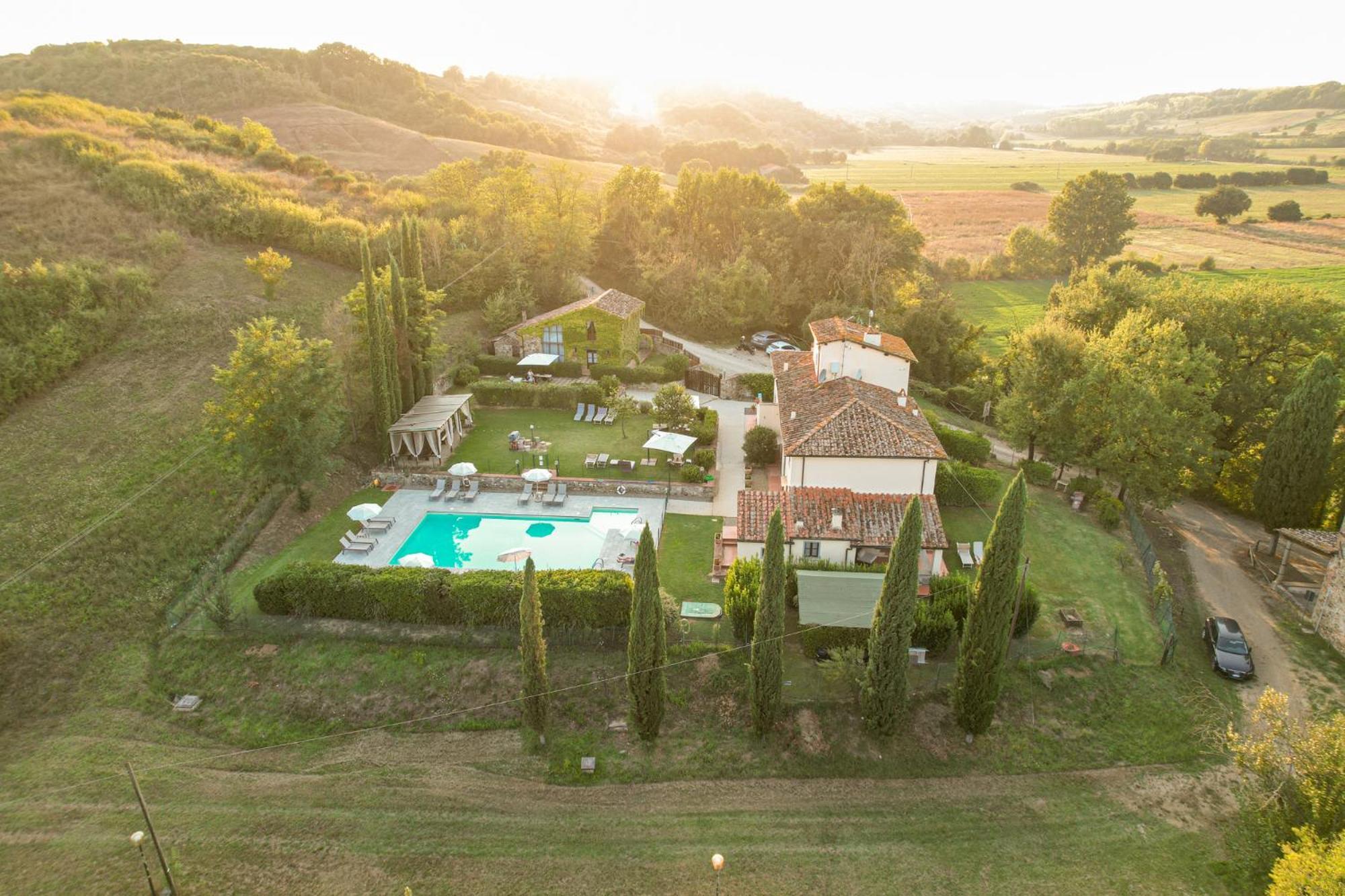 Borgo Santa Maria In Valle Laterina ภายนอก รูปภาพ