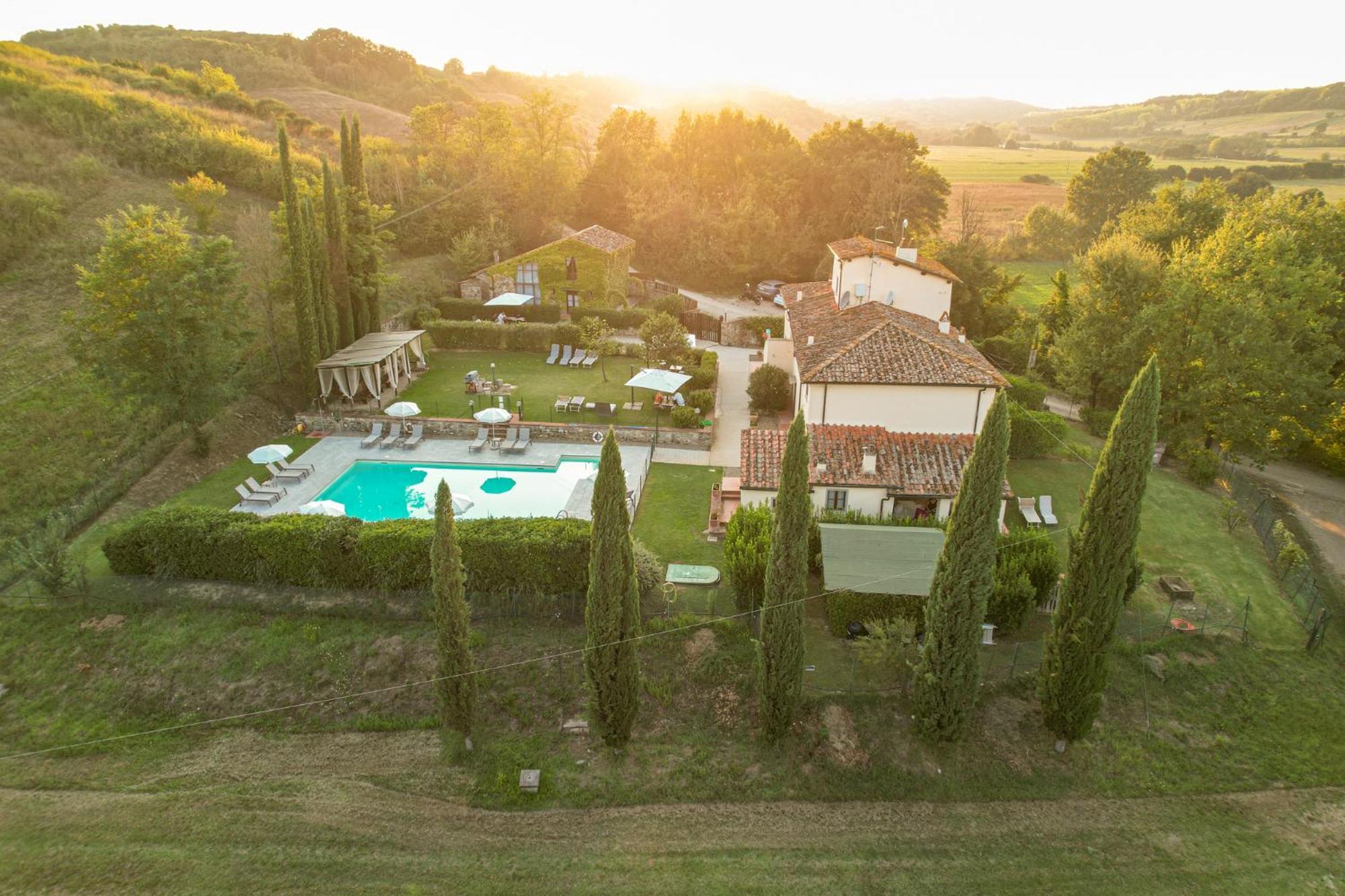 Borgo Santa Maria In Valle Laterina ภายนอก รูปภาพ
