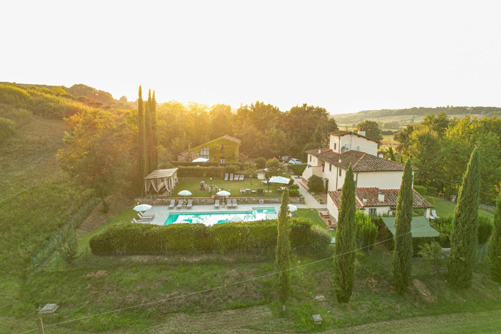 Borgo Santa Maria In Valle Laterina ภายนอก รูปภาพ