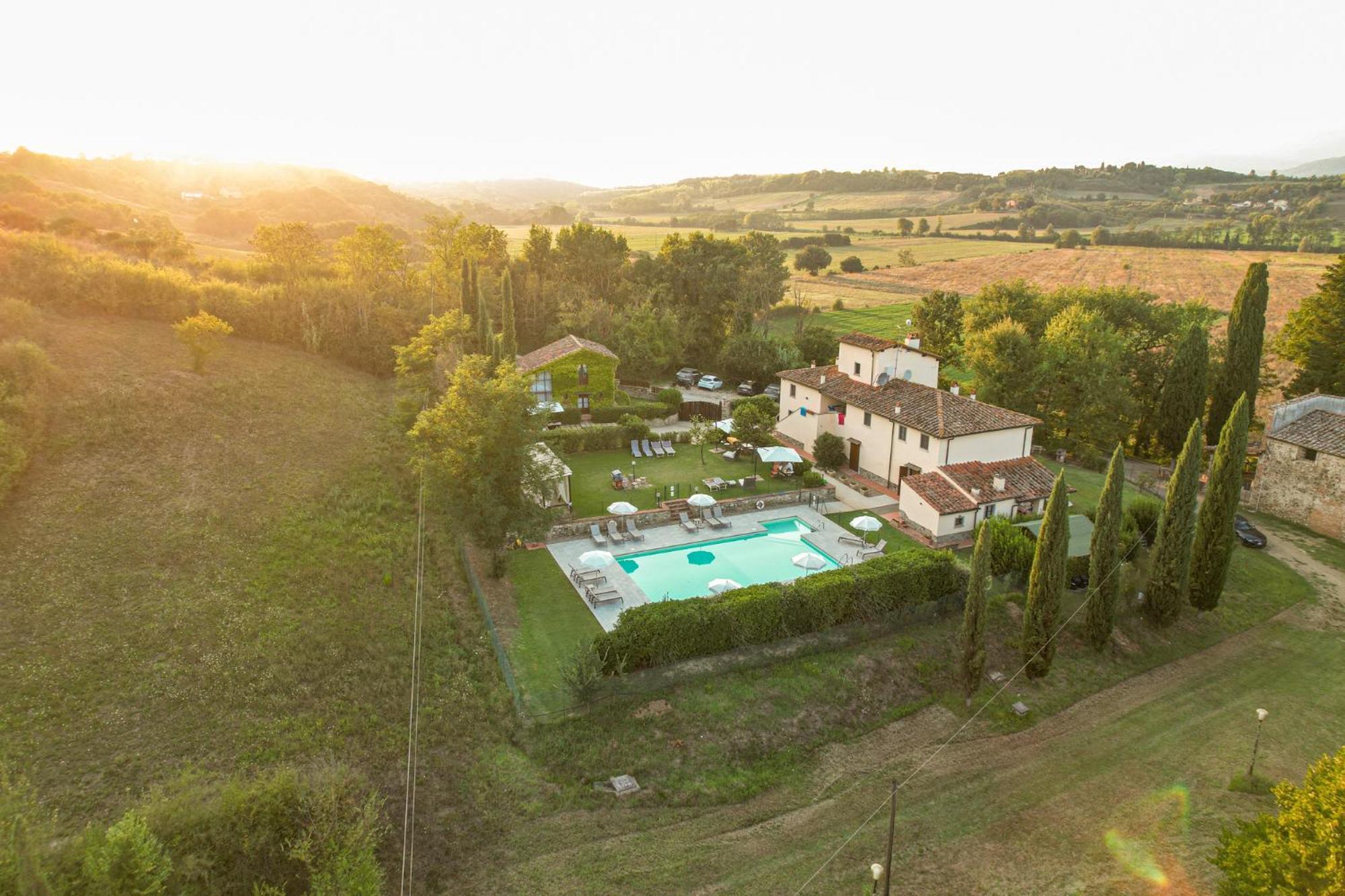 Borgo Santa Maria In Valle Laterina ภายนอก รูปภาพ